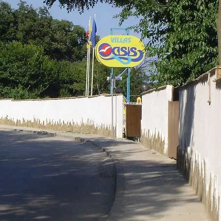Дом отдыха Oasis *